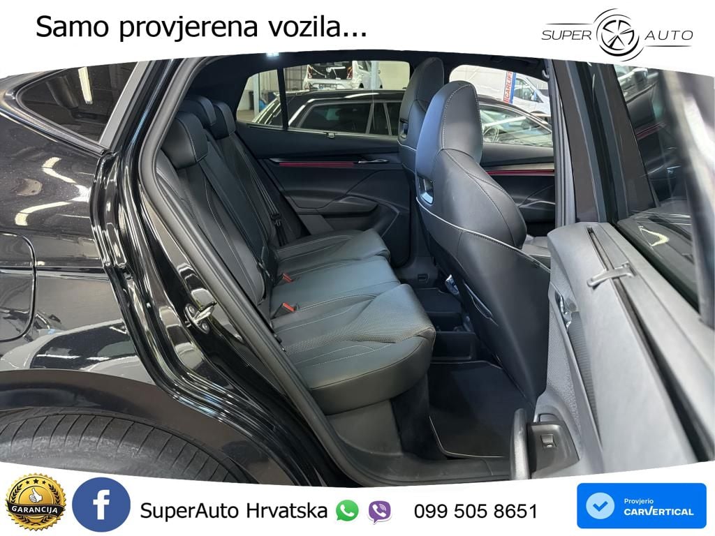 Škoda Enyaq iV RS 82 kWh (299 KS) AWD Suite LED+GR SJED+ACC
