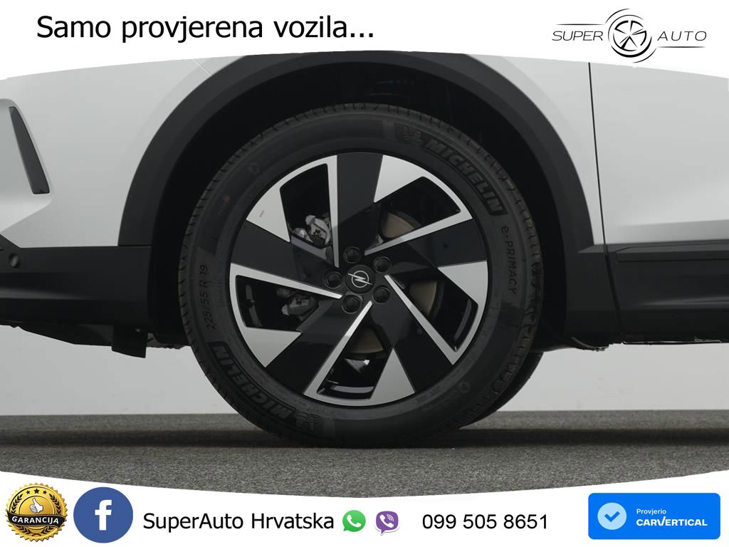 Opel Grandland 1.2 Turbo (145 KS) Hybrid eDCT GS LED+GR SJED+ACC