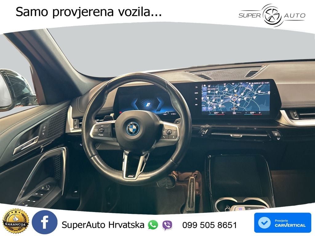 BMW iX1 68 kWh (313 KS) xDrive30