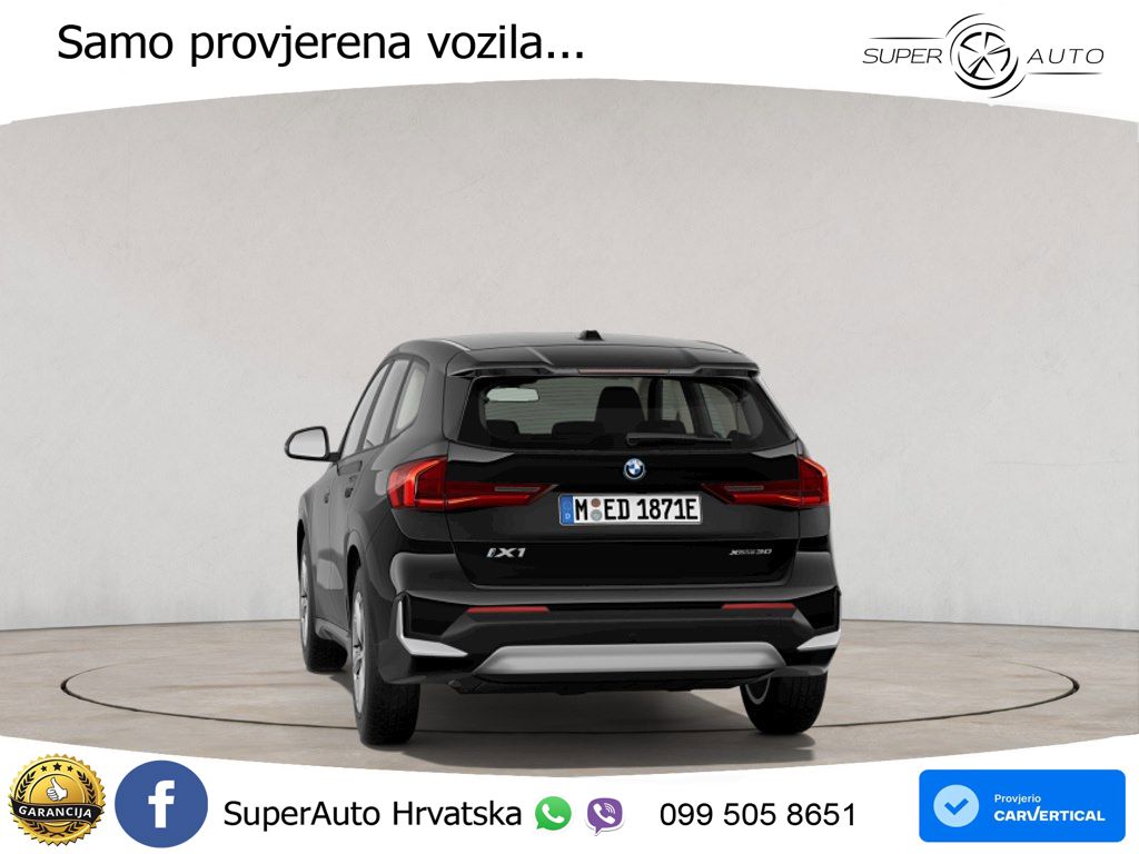 BMW iX1 68 kWh (313 KS) xDrive30 LED+ACC