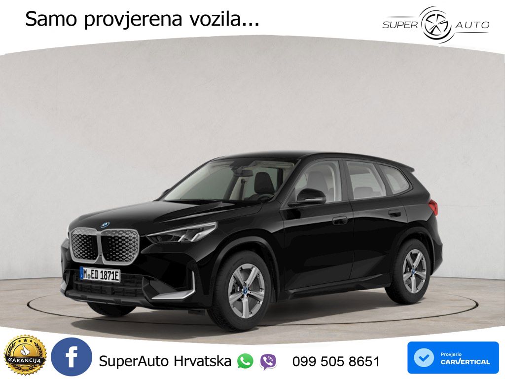 BMW iX1 68 kWh (313 KS) xDrive30 LED+ACC