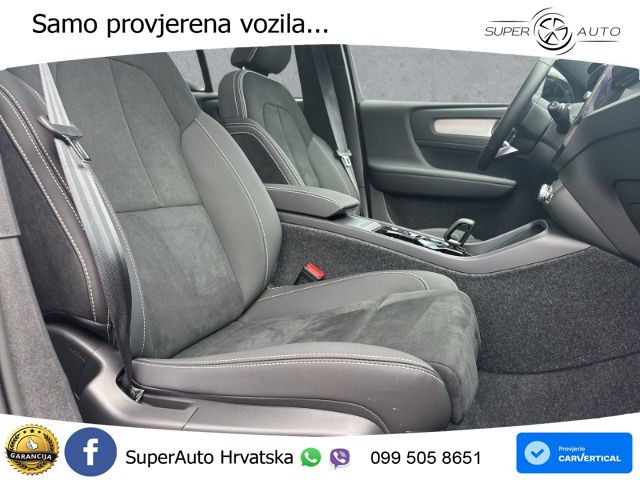 Volvo XC40 2.0 B4 AWD 197 KS Automatic ACC+GR SJED+360+PANO