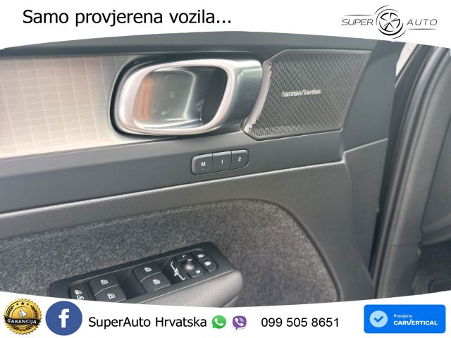 Volvo XC40 2.0 B4 AWD 197 KS Automatic ACC+GR SJED+360+PANO