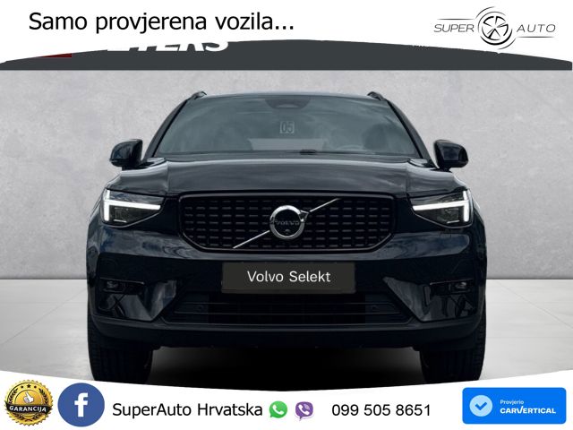 Volvo XC40 2.0 B4 AWD 197 KS Automatic ACC+GR SJED+360+PANO