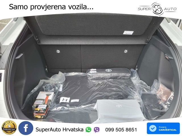 Toyota C-HR 1.8 (140 KS) Hybrid e-CVT LED+GR SJED+ACC