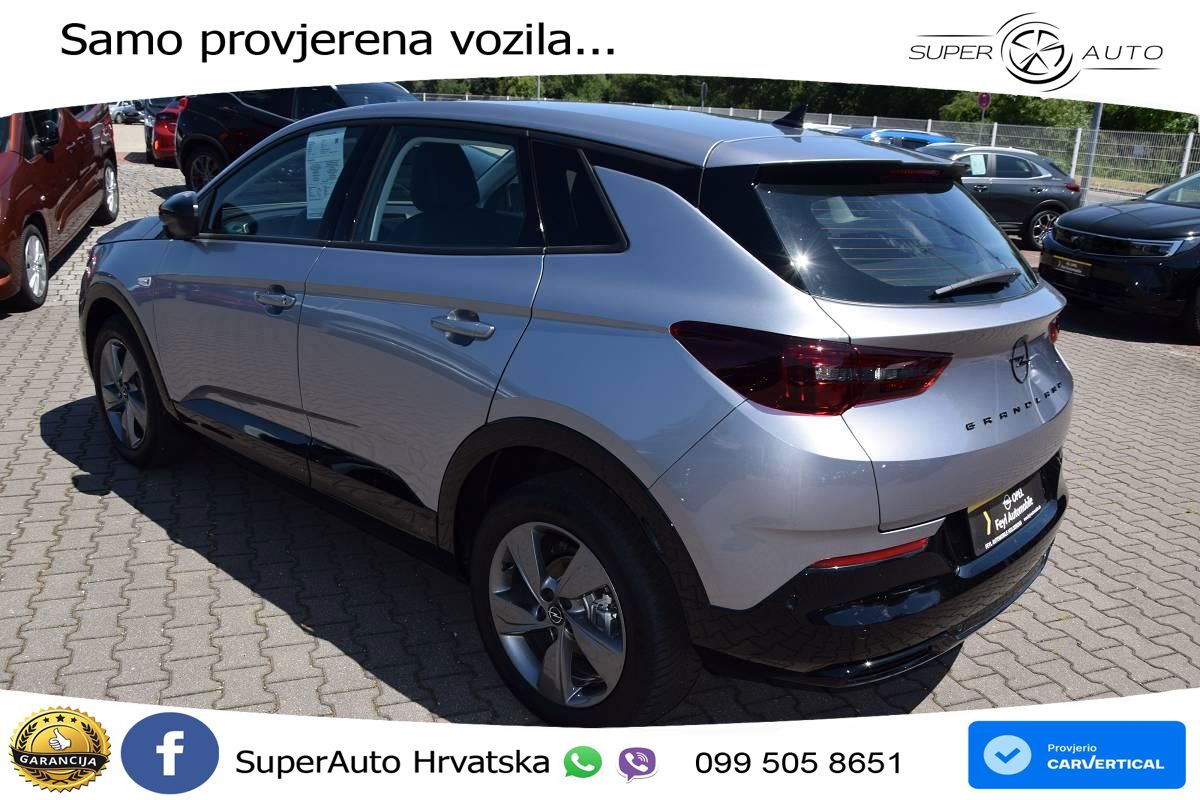 Opel Grandland 1.2i Turbo (130 KS) GS