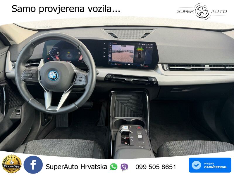 BMW iX1 68 kWh (313 KS) xDrive30 LED+GR SJED+ACC