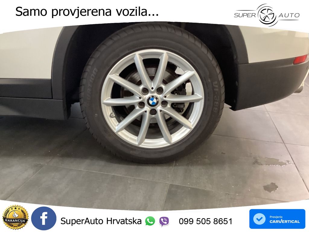 BMW X1 18i (140 KS) Steptronic
