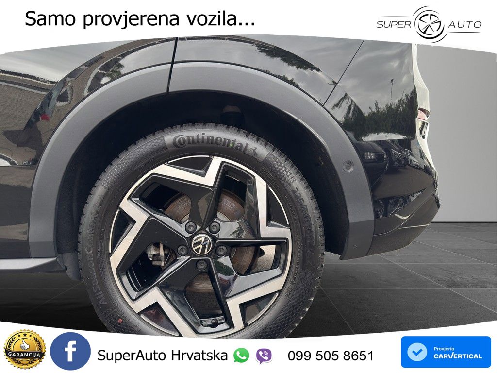 Volkswagen T-Roc 1.5 eTSI (150 KS)  DSG R-Line MATRIX+GR SJED+KAM