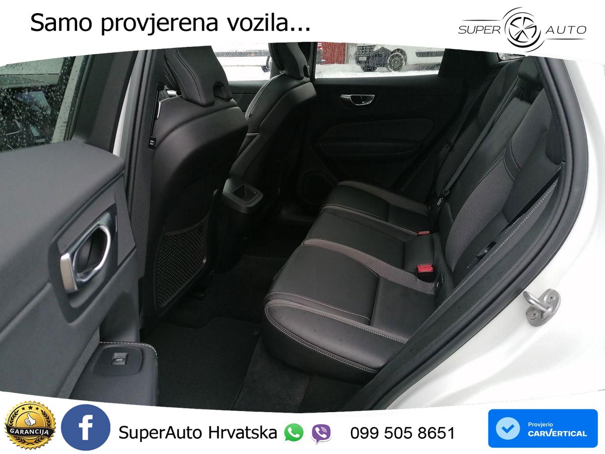 Volvo XC60 B4 Diesel AWD Geartronic ACC+GR SJED+360+PANO