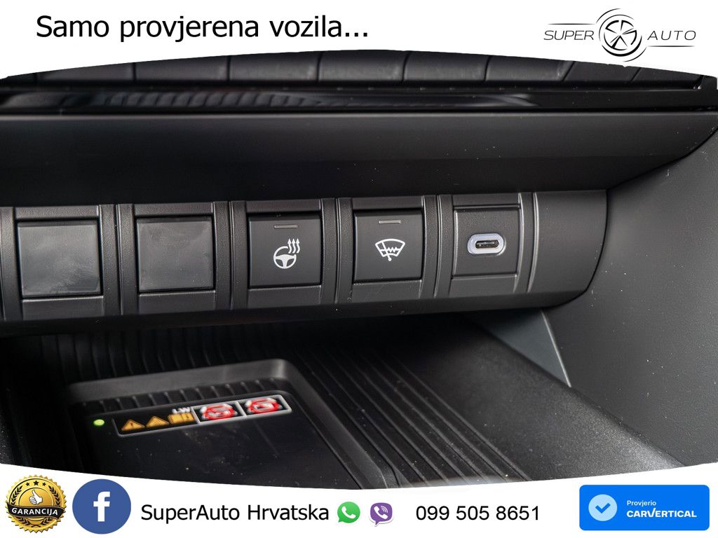 Toyota C-HR 2.0 (223 KS) PHEV e-CVT Teamplayer LED+GR SJED+ACC