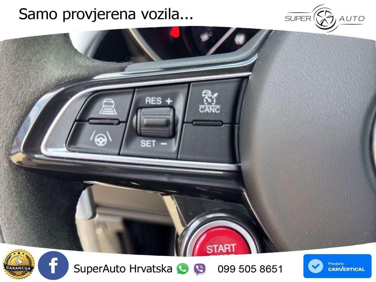 Alfa Romeo Giulia Quadrifoglio 2.9 V6 Bi-Turbo (520 KS) Automatic LED+GR SJED+ACC