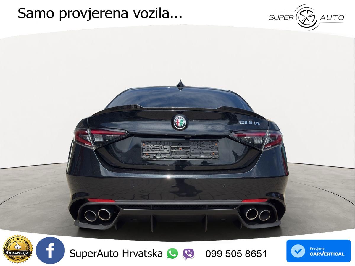 Alfa Romeo Giulia Quadrifoglio 2.9 V6 Bi-Turbo (520 KS) Automatic LED+GR SJED+ACC