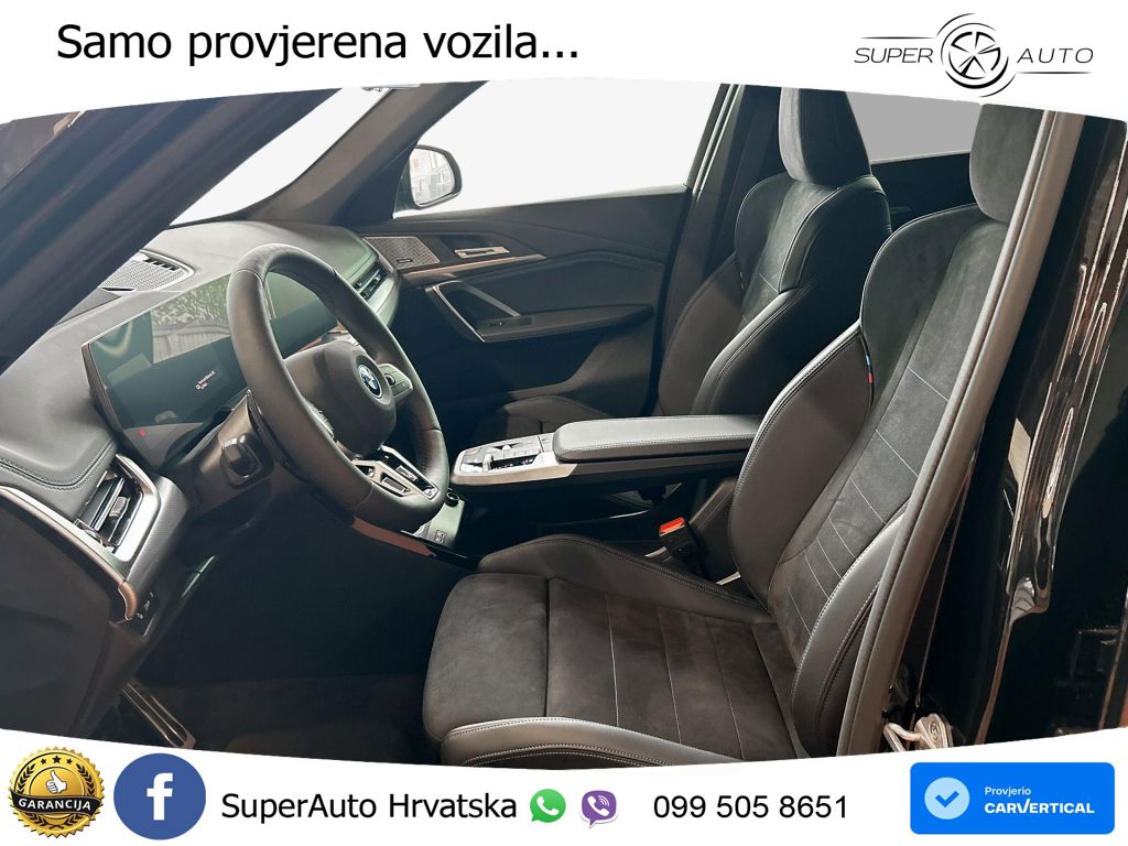 BMW iX1 68 kWh (313 KS) xDrive30 LED+GR SJED+ACC