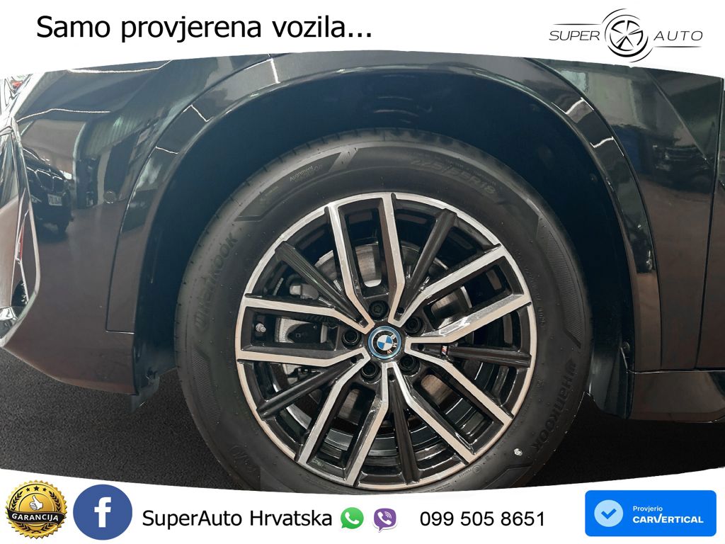 BMW iX1 68 kWh (313 KS) xDrive30 LED+GR SJED+ACC
