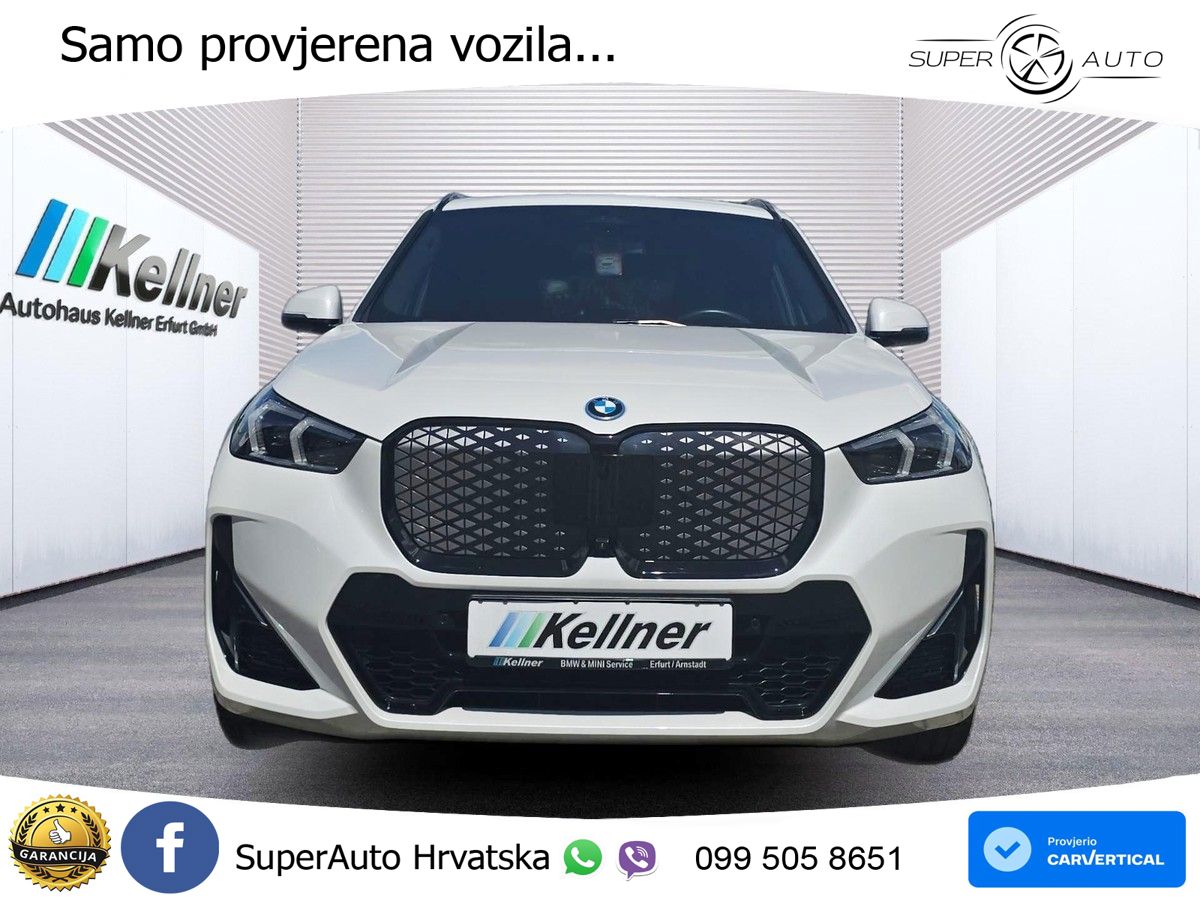 BMW iX1 68 kWh (313 KS) xDrive30 M Sport LED+GR SJED+ACC