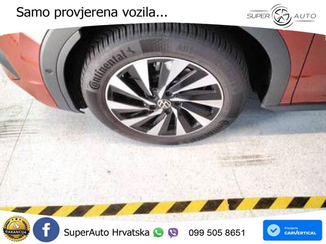 Volkswagen T-Roc 1.5 eTSI (150 KS)  DSG MATRIX+GR SJED+KAM