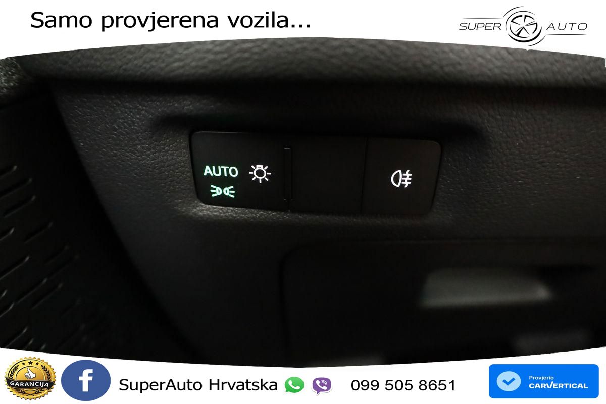 Škoda Octavia Combi 2.0 TDI (150 KS) DSG Selection LED+GR SJED+ACC