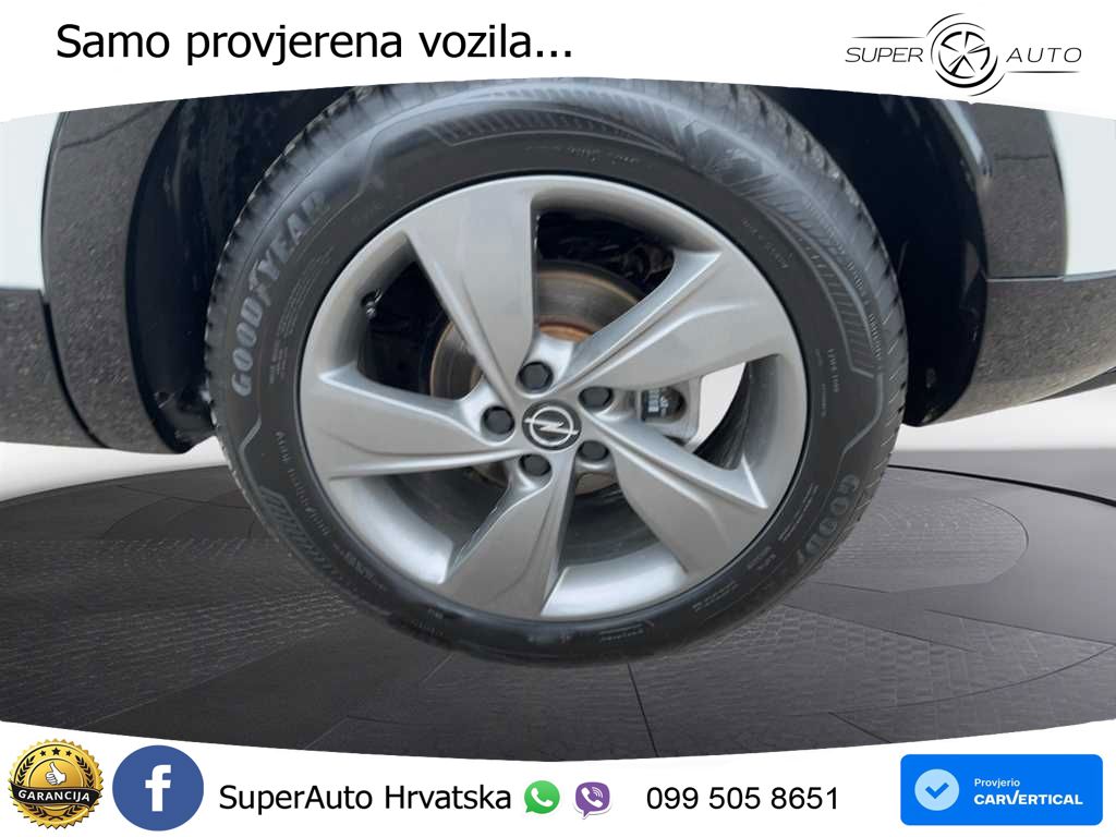 Opel Grandland 1.2i Turbo (130 KS) Automatic GS LED+GR SJED+ACC