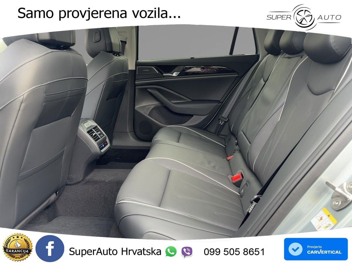 Volkswagen Passat Variant 1.5 TSI (272 KS) eHybrid DSG Elegance LED+GR SJED+ACC