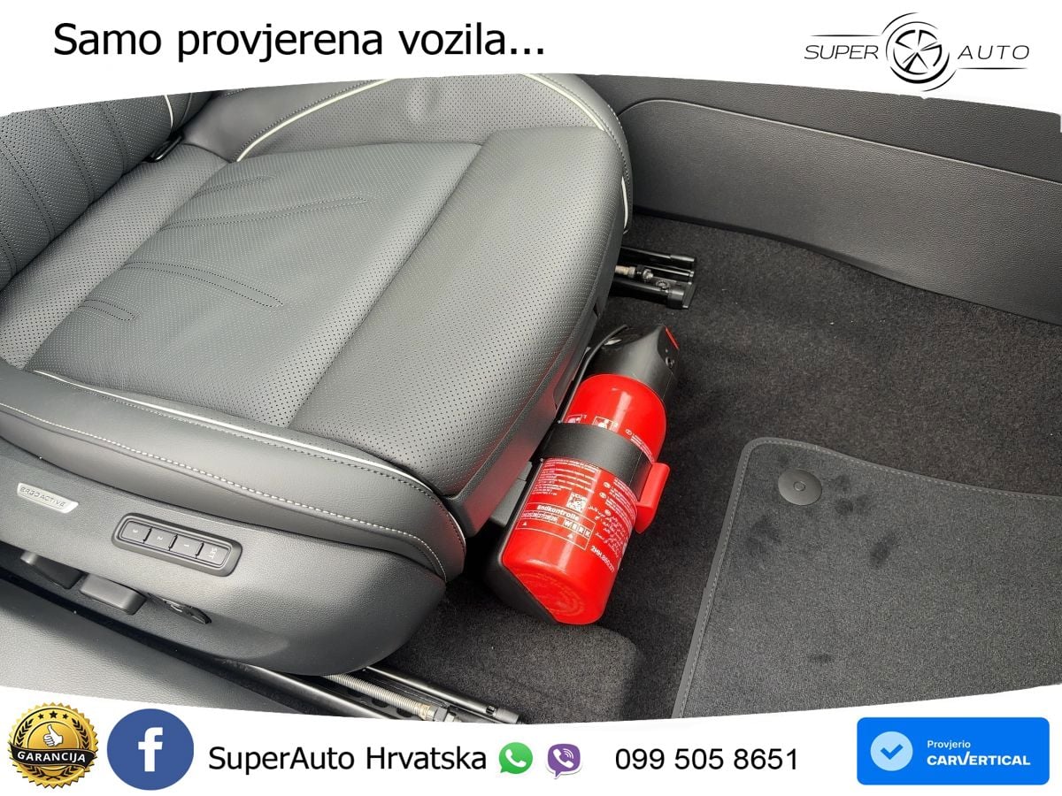 Volkswagen Passat Variant 1.5 TSI (272 KS) eHybrid DSG Elegance LED+GR SJED+ACC