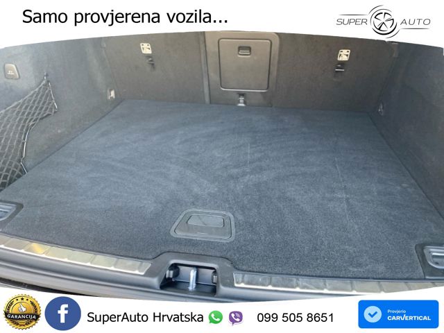 Volvo XC60 B5 Benzin AWD Geartronic ACC+HEAD+4xGR SJED+360+PANO