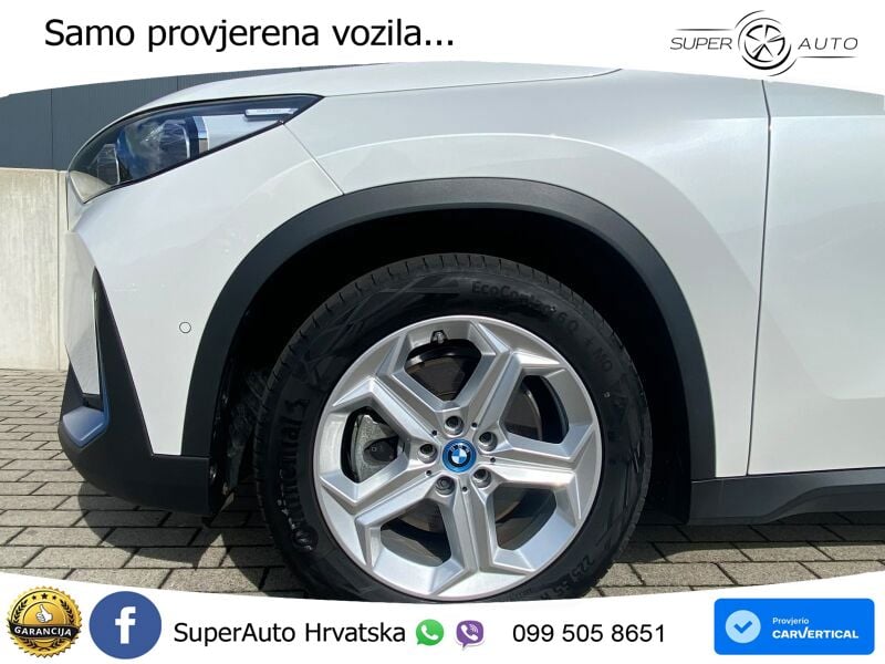 BMW iX1 68 kWh (313 KS) xDrive30