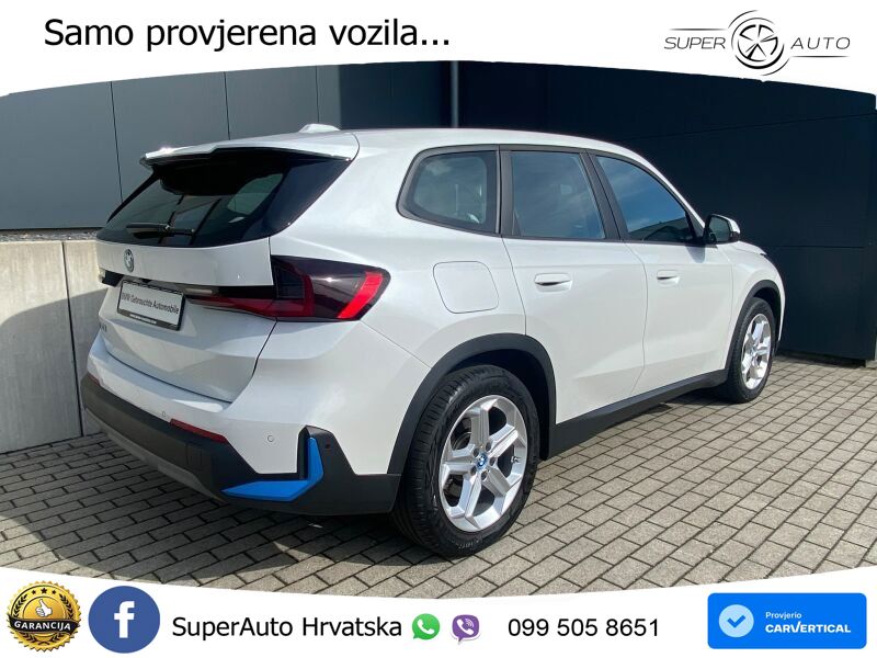 BMW iX1 68 kWh (313 KS) xDrive30