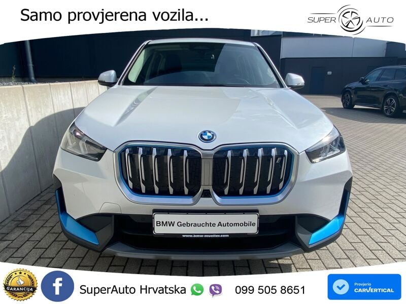 BMW iX1 68 kWh (313 KS) xDrive30