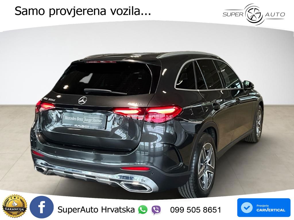 Mercedes GLC 300d (269 KS) 4MATIC 9G-TRONIC AMG LED+GR SJED+ACC