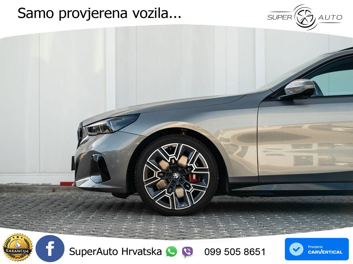BMW 540d Touring (303 KS) xDrive Steptronic ACC+HEAD+4xGR SJED+360+PANO