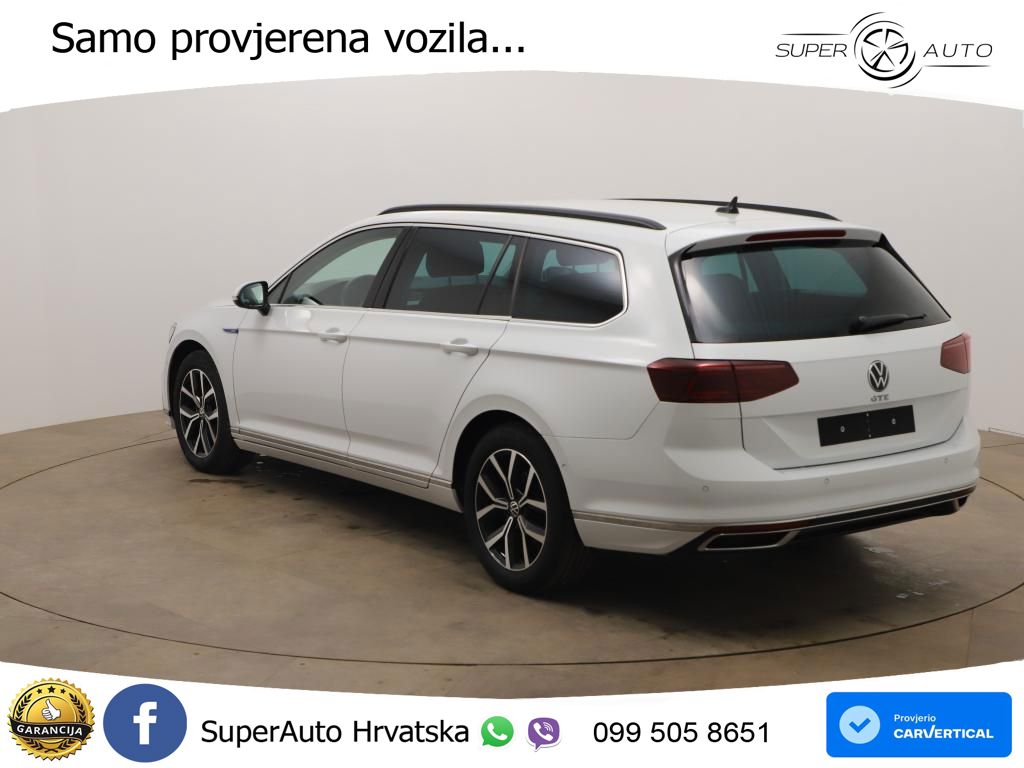 Volkswagen Passat Variant GTE 1.4 TSI (218 KS) DSG LED+GR SJED+ACC
