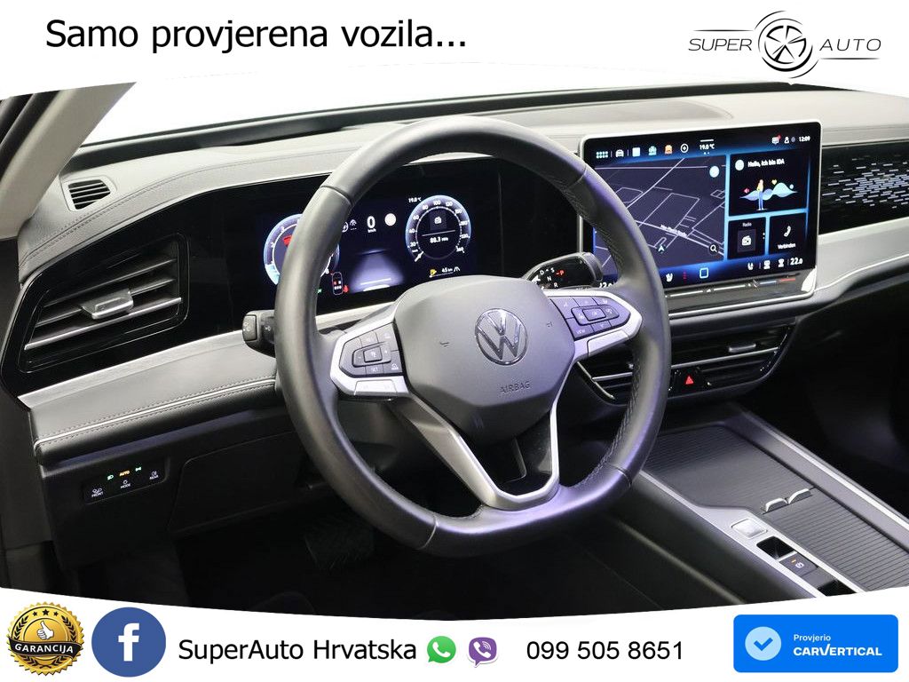 Volkswagen Passat Variant 1.5 eTSI (150 KS) DSG Business MATRIX+GR SJED+KAM