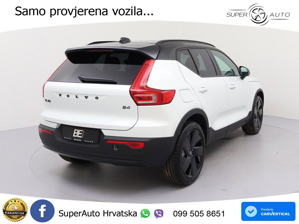 Volvo XC40 2.0 B4 AWD 197 KS Automatic ACC+GR SJED+360+PANO