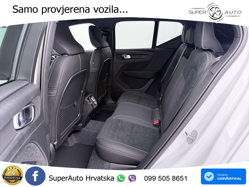 Volvo XC40 2.0 B4 AWD 197 KS Automatic ACC+GR SJED+360+PANO