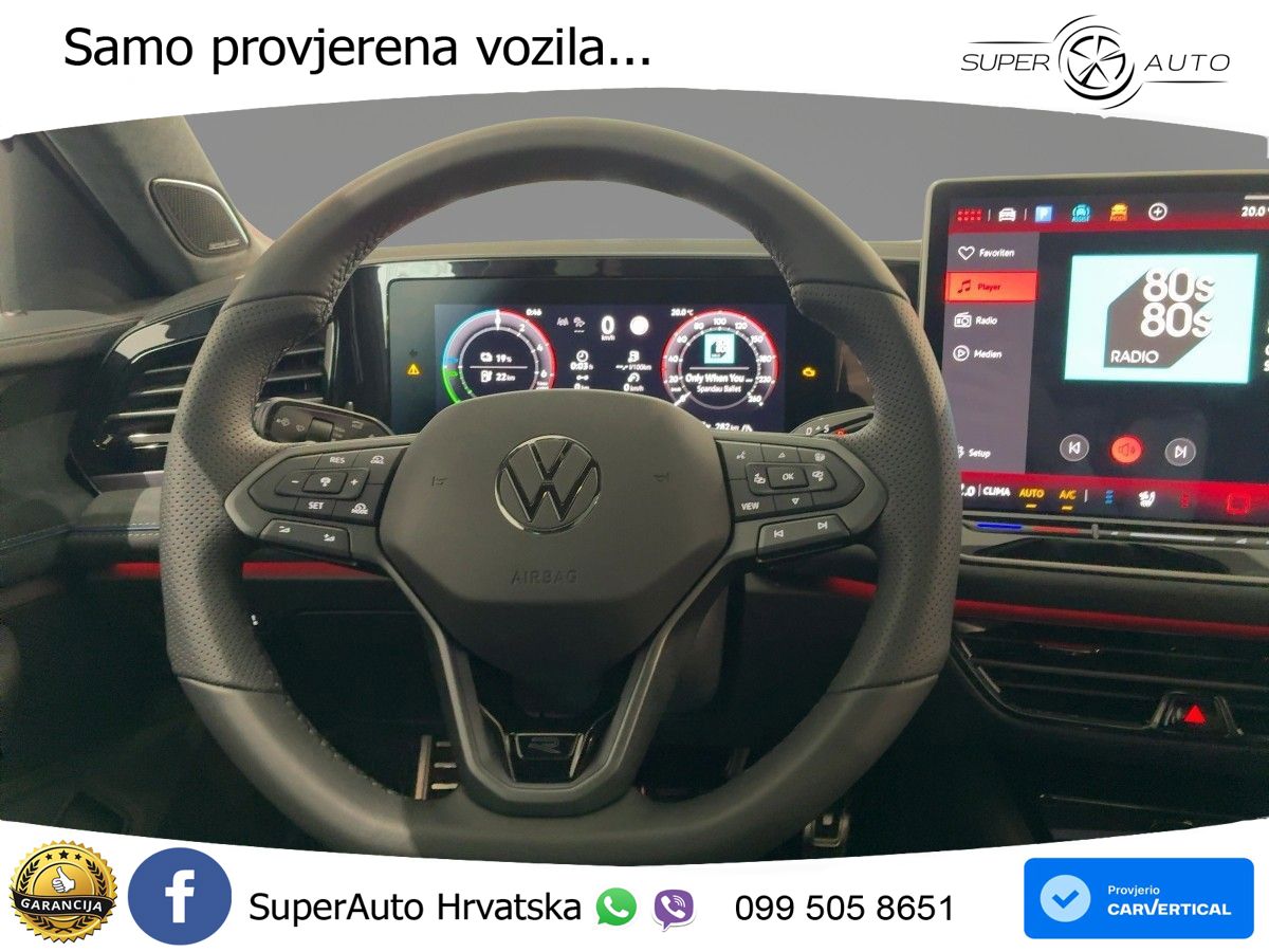 Volkswagen Passat Variant 1.5 TSI (272 KS) eHybrid DSG R-Line LED+GR SJED+ACC