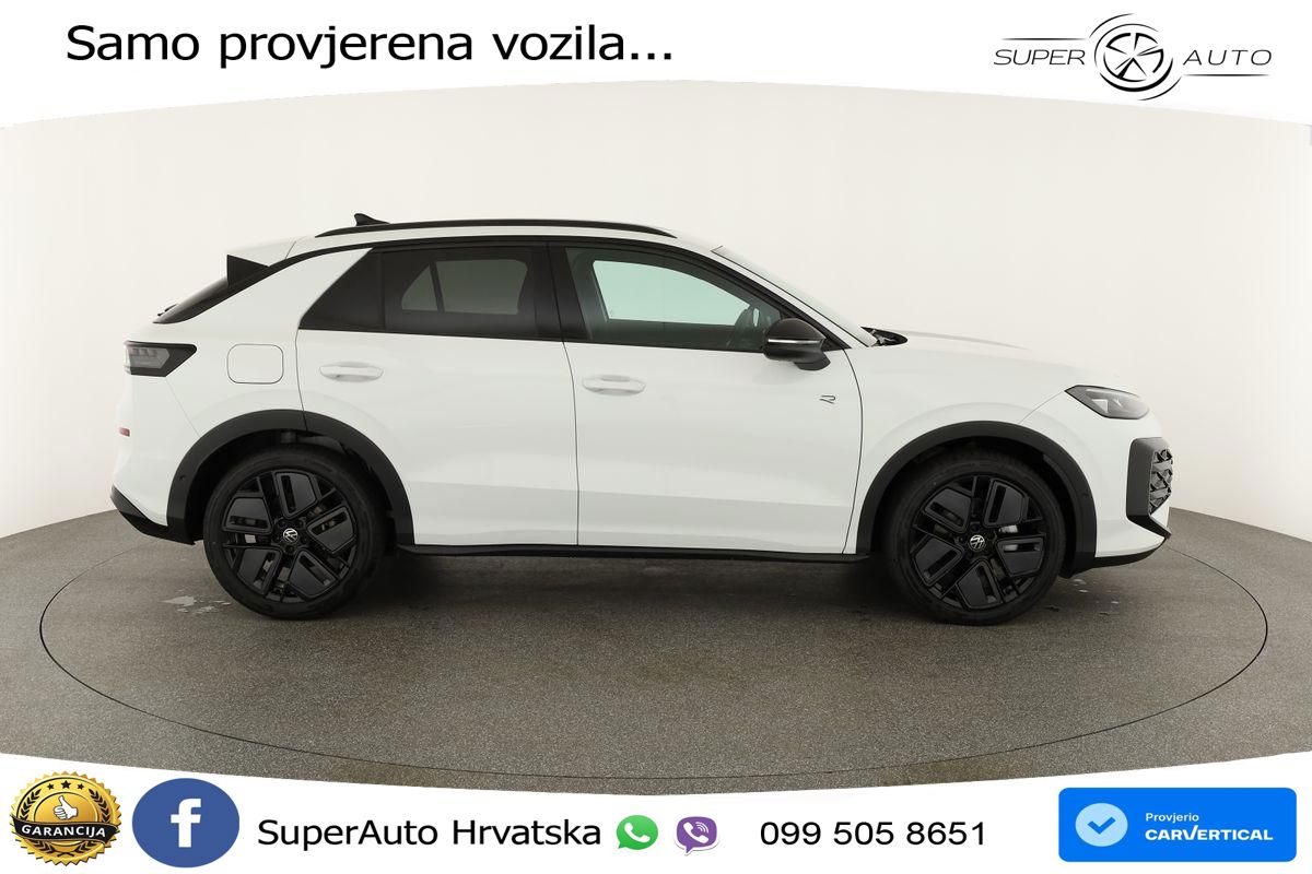 Volkswagen T-Roc 1.5 eTSI (150 KS)  DSG R-Line LED+GR SJED+ACC