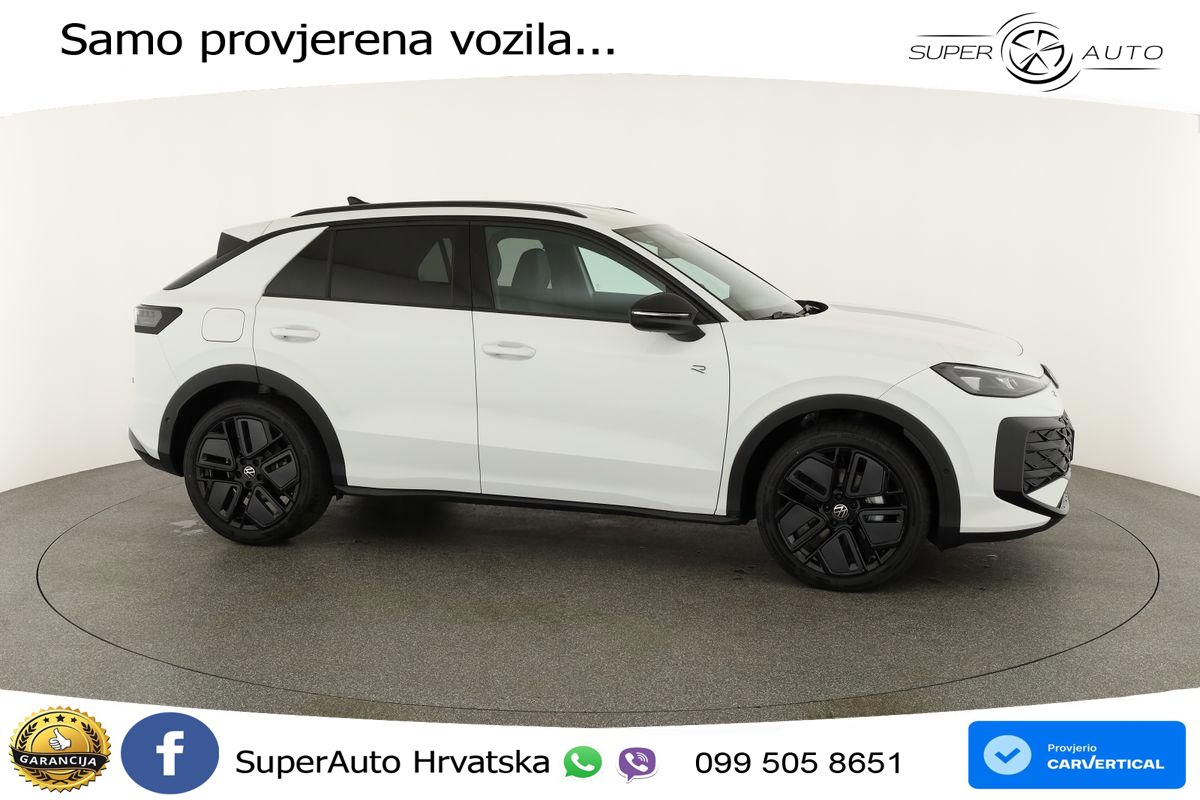 Volkswagen T-Roc 1.5 eTSI (150 KS)  DSG R-Line LED+GR SJED+ACC