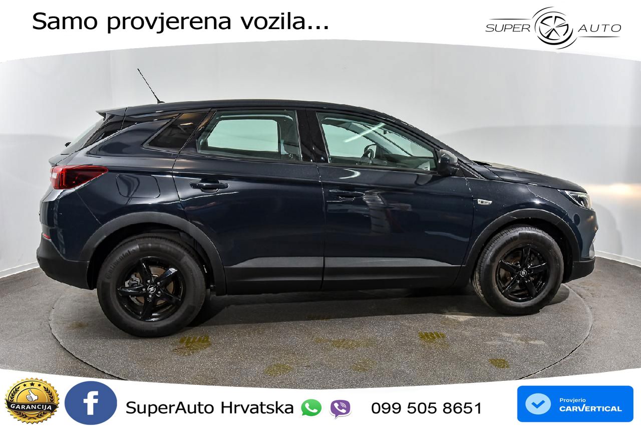 Opel Grandland X 1.2 Turbo (130 KS)