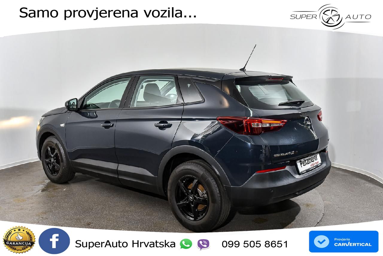 Opel Grandland X 1.2 Turbo (130 KS)