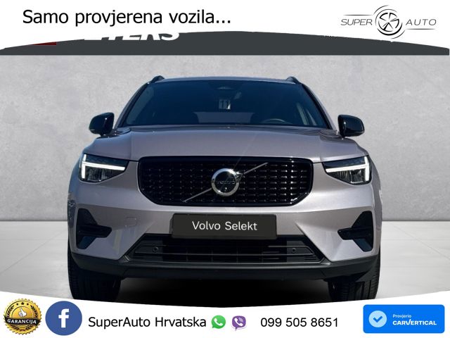 Volvo XC40 2.0 B4 AWD 197 KS Automatic LED+GR SJED+ACC
