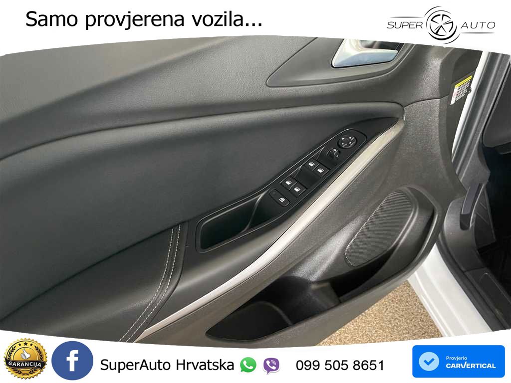 Opel Grandland 1.2i Turbo (130 KS) Automatic LED+ACC
