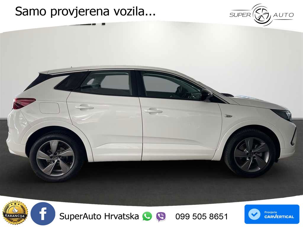 Opel Grandland 1.2i Turbo (130 KS) Automatic LED+ACC