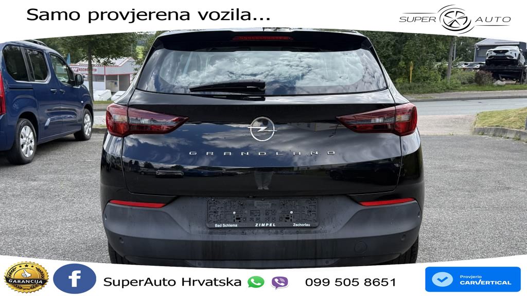 Opel Grandland 1.2i Turbo (130 KS)