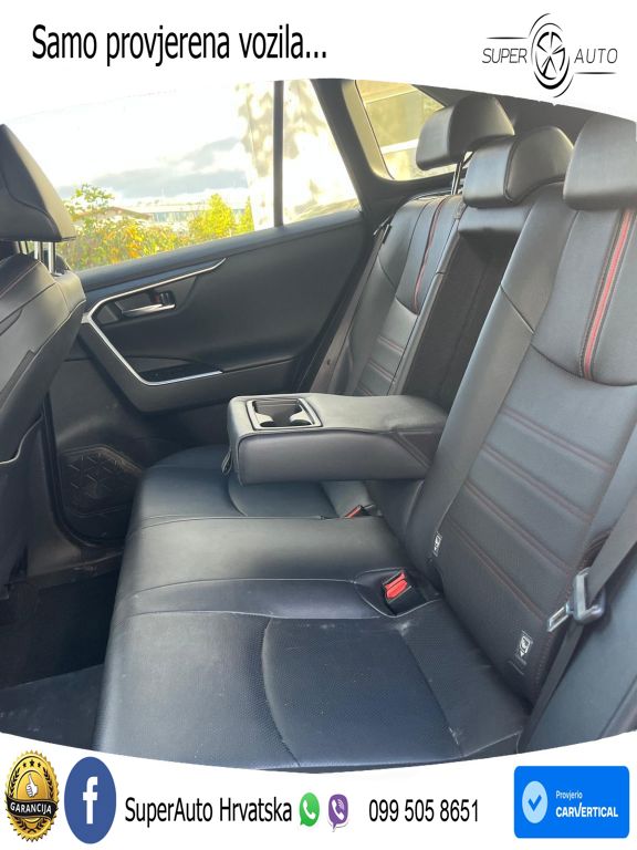 Toyota RAV4 2.5 D-4S (306 KS) Hybrid AWD-i e-CVT Style