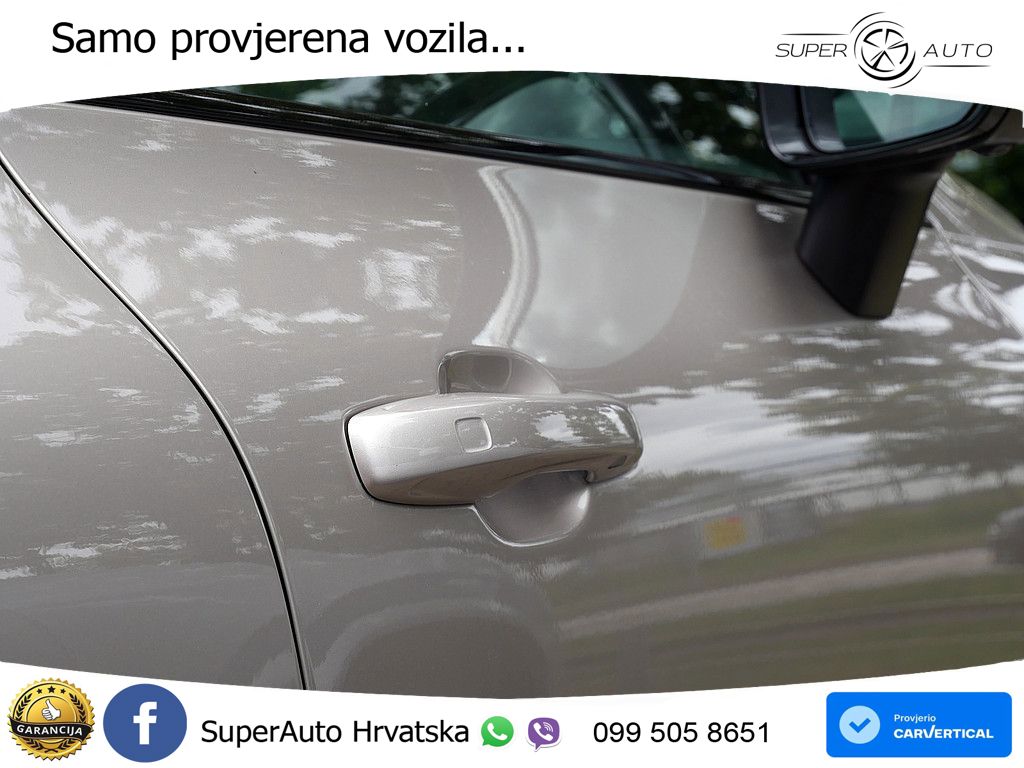 Volvo XC60 B4 Diesel AWD Geartronic ACC+HEAD+4xGR SJED+360+PANO