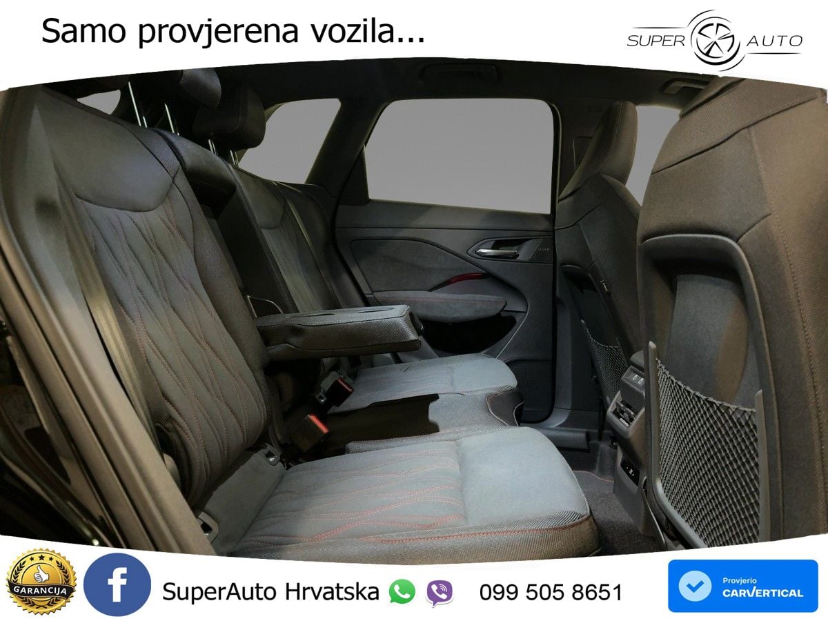 Audi Q3 1.5 TFSIe (272 KS) S tronic LED+GR SJED+ACC
