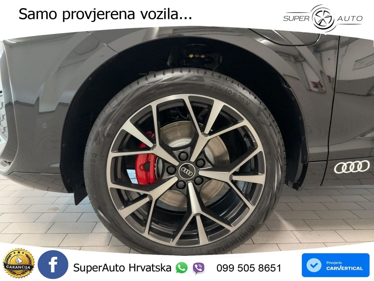Audi Q3 1.5 TFSIe (272 KS) S tronic LED+GR SJED+ACC