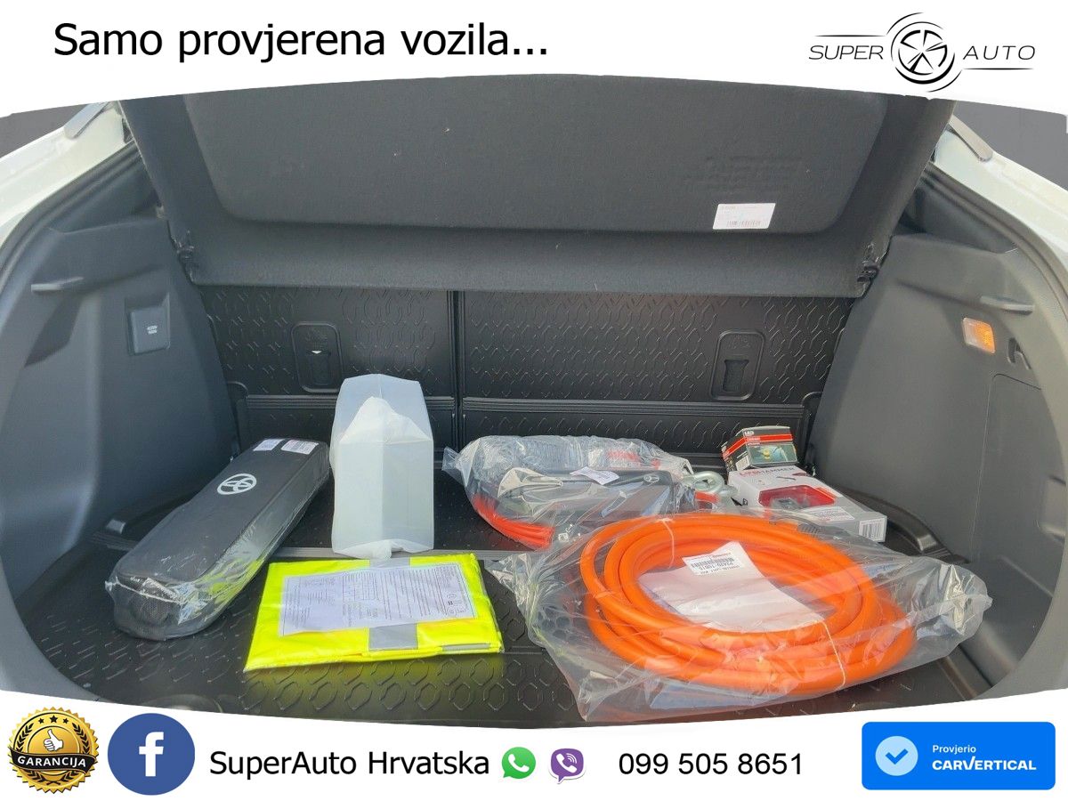 Toyota C-HR 2.0 (223 KS) PHEV e-CVT Team D LED+GR SJED+ACC