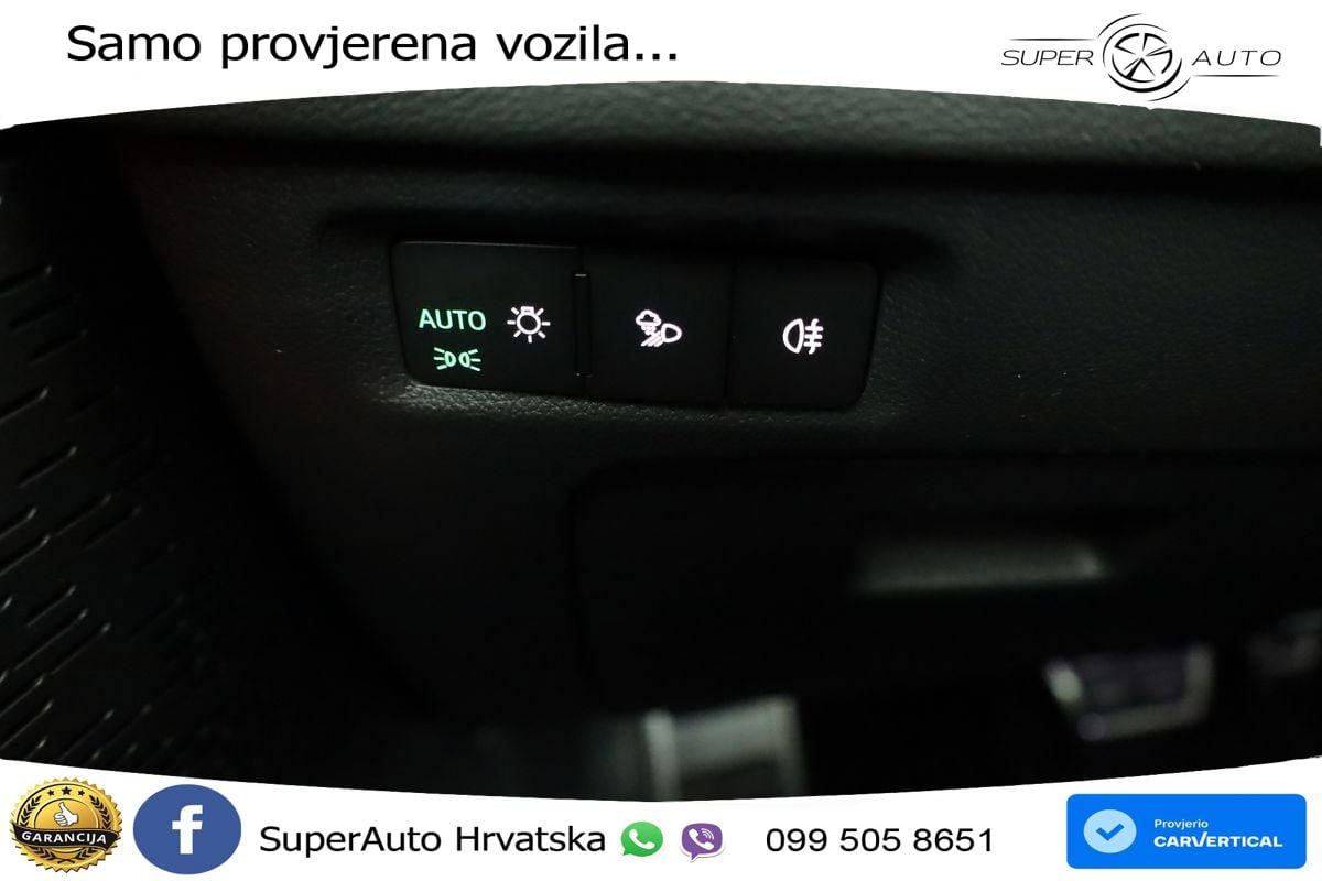 Škoda Octavia Combi RS 2.0 TSI (265 KS) DSG LED+GR SJED+ACC